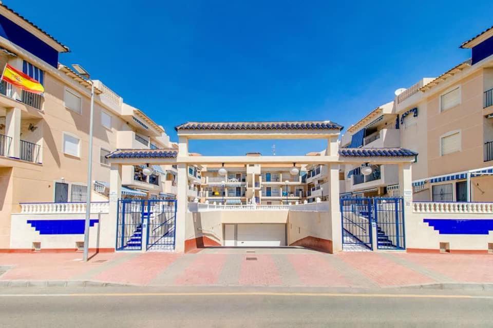 Raxi Apartamento Torrevieja Exterior foto