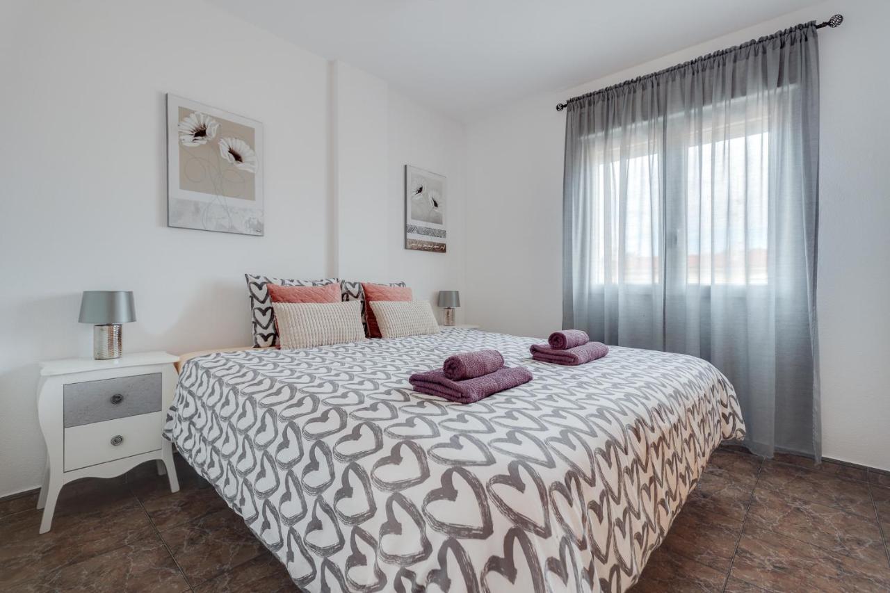 Raxi Apartamento Torrevieja Exterior foto